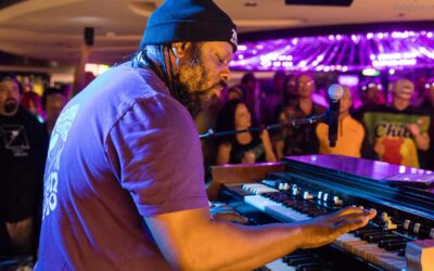 Delvon Lamarr Organ Trio – DLO3